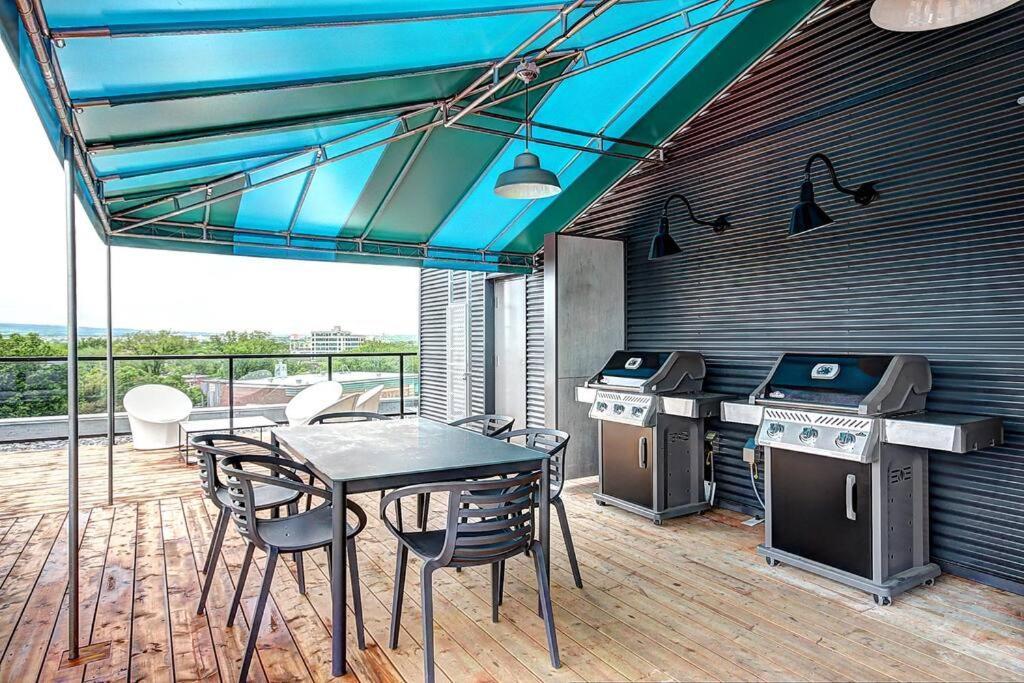 Good Vibes Only -Modern And Spacious 2 Bedroom Condo 4 Beds Free Parking, Gym Ciudad de Quebec Exterior foto