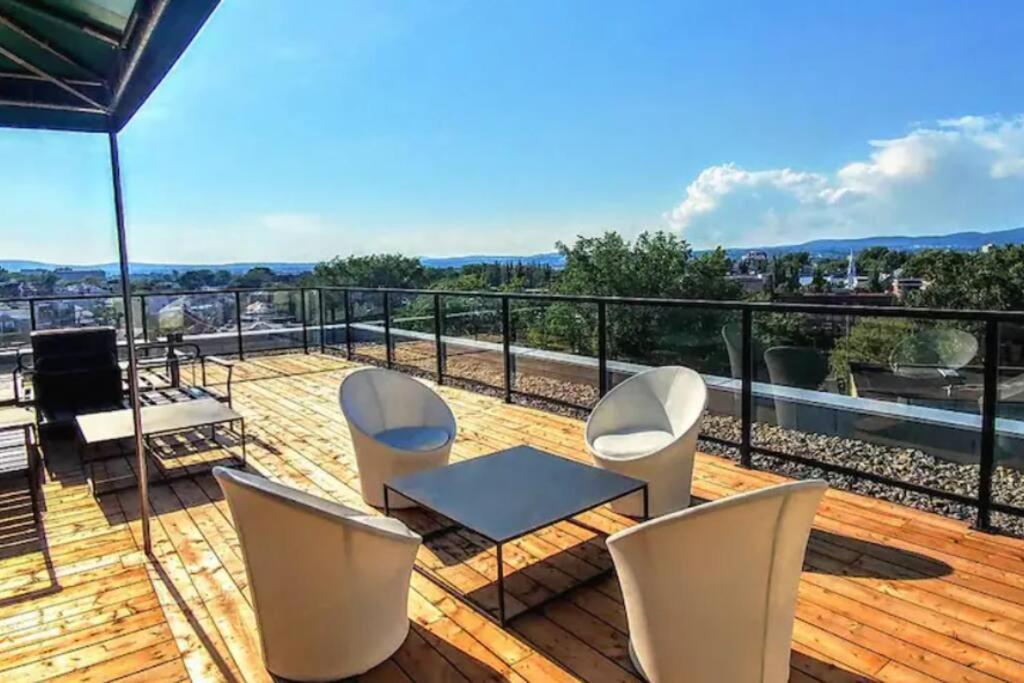 Good Vibes Only -Modern And Spacious 2 Bedroom Condo 4 Beds Free Parking, Gym Ciudad de Quebec Exterior foto