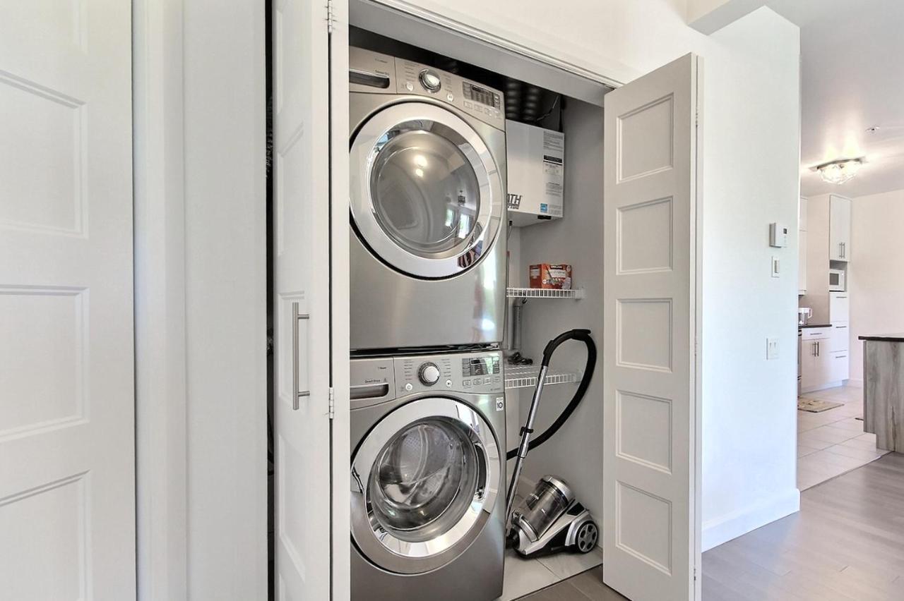 Good Vibes Only -Modern And Spacious 2 Bedroom Condo 4 Beds Free Parking, Gym Ciudad de Quebec Exterior foto